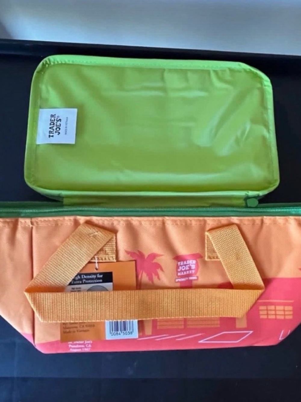 NWT Orange and Green Trader Joe's Mini Insulated Tote Lunch Bag - Picture 2 of 5